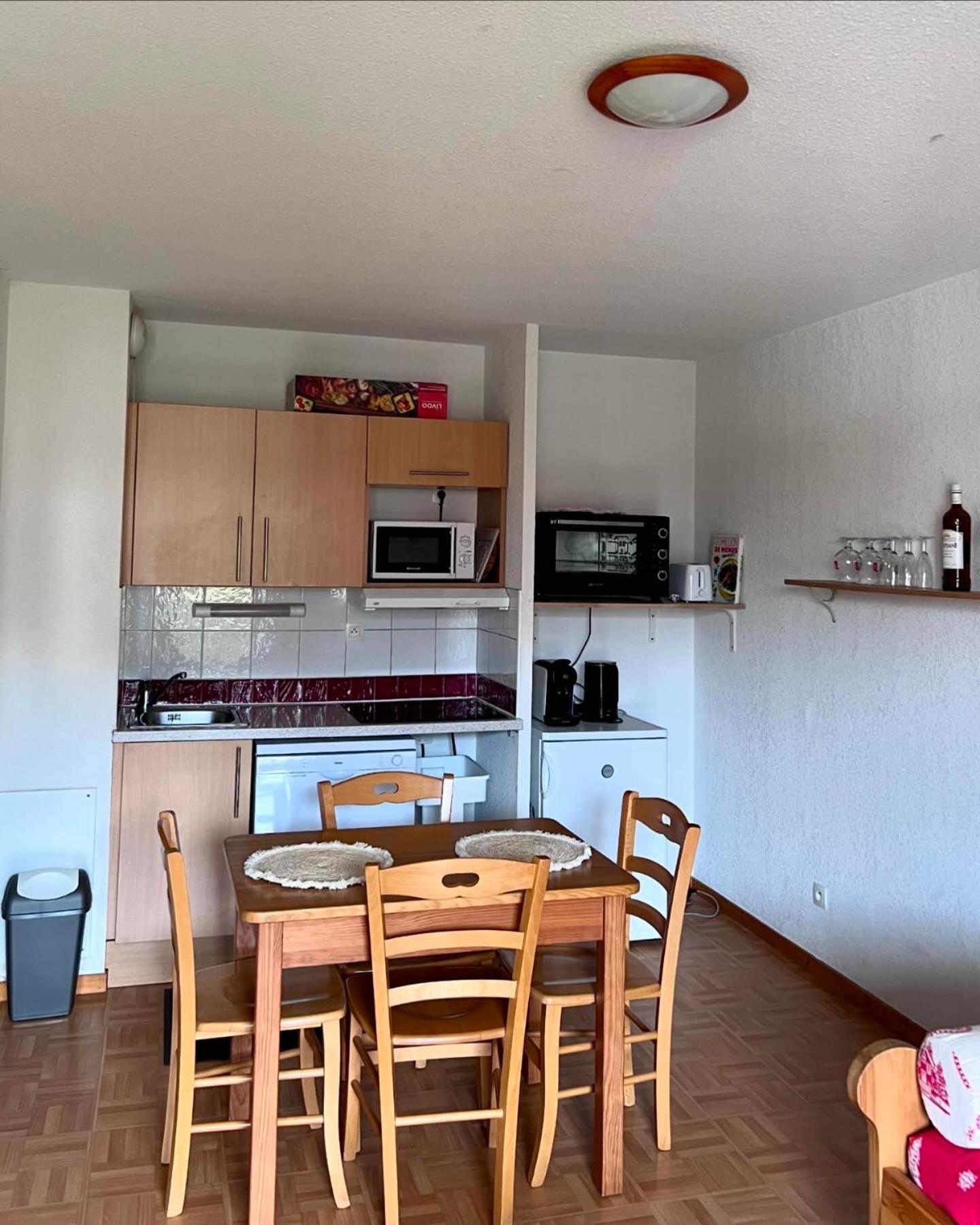 Appartement 4 Personnes Avec Piscine Interieure Puy-Saint-Vincent Buitenkant foto